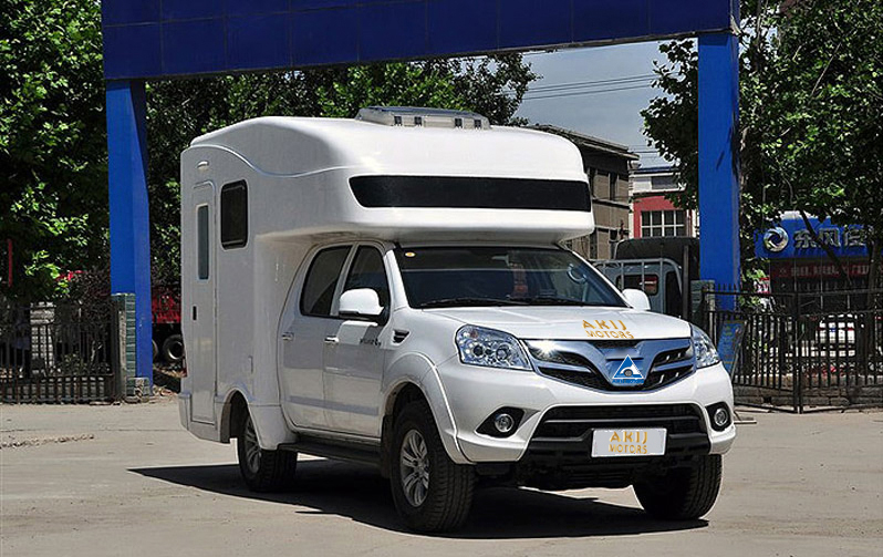 ক্যাম্পার ট্রেলার/কারাভান