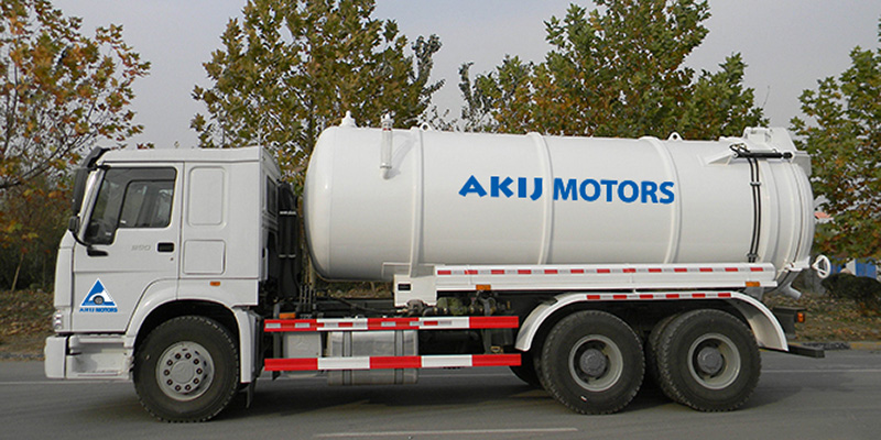 স্যুয়ারেজ ট্যাঙ্কার